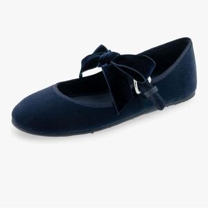 AEROSOLES Poppy Women's Navy Velvet Flats with Bow